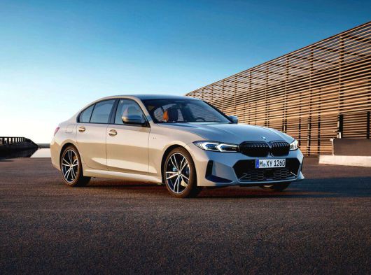 BMW 330i White